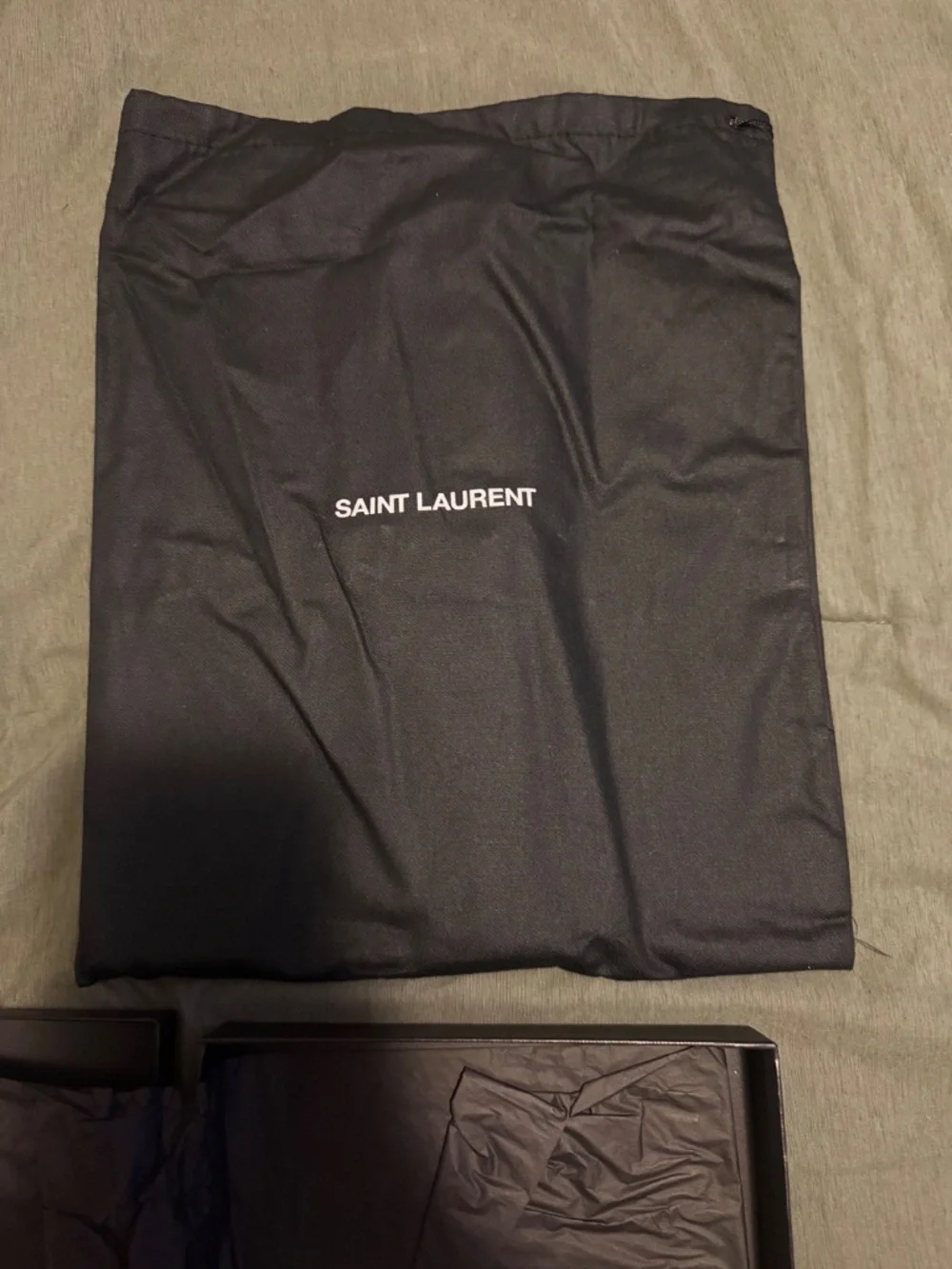 Authentic Saint Laurent Uptown Pouch - Picture 2 of 7